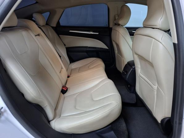 Ford Fusion (North America) II Рестайлинг с пробегом 2017 года, цена 1 279 000 рублей, 209000 км, седан, Автокод Объявления