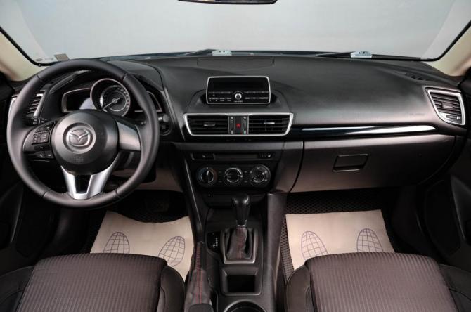 Mazda 3 III (BM) с пробегом 2014 года, цена 1 359 000 рублей, 181106 км, хэтчбек, Автокод Объявления