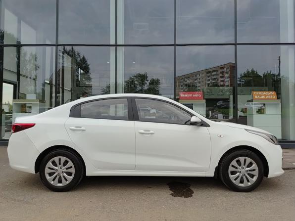 Kia Rio IV с пробегом 2020 года, цена 1 520 000 рублей, 49300 км, седан, Автокод Объявления
