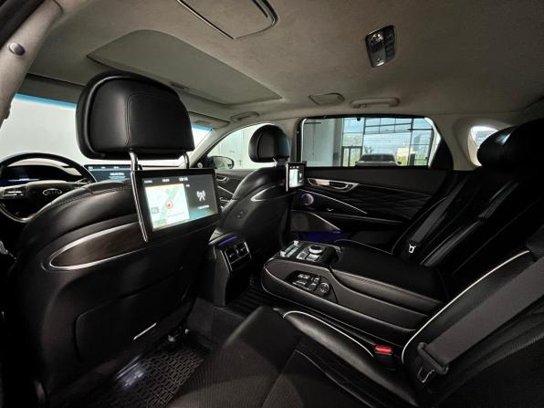 Kia K900 II с пробегом 2019 года, цена 3 800 000 рублей, 71015 км, седан, Автокод Объявления