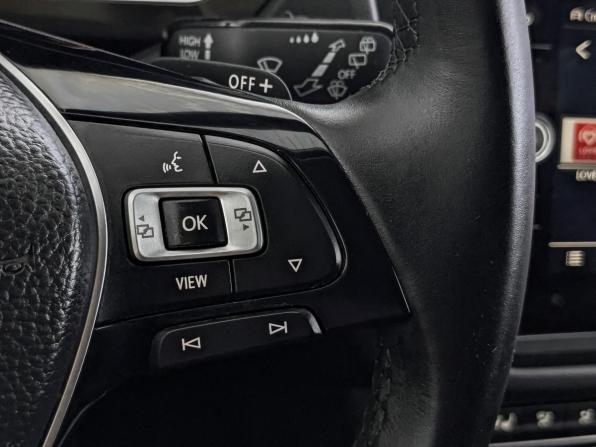 Volkswagen Tiguan II с пробегом 2019 года, цена 2 750 000 рублей, 170000 км, внедорожник, Автокод Объявления