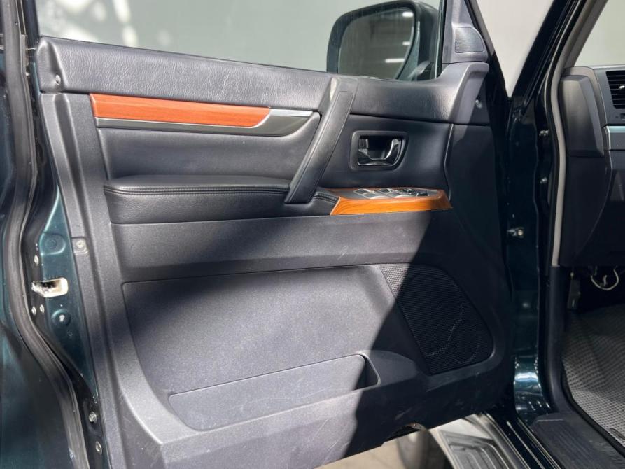 Mitsubishi Pajero IV Кемерово  - изображение 17