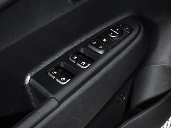 Kia Rio IV с пробегом 2020 года, цена 1 498 900 рублей, 61348 км, хэтчбек, Автокод Объявления