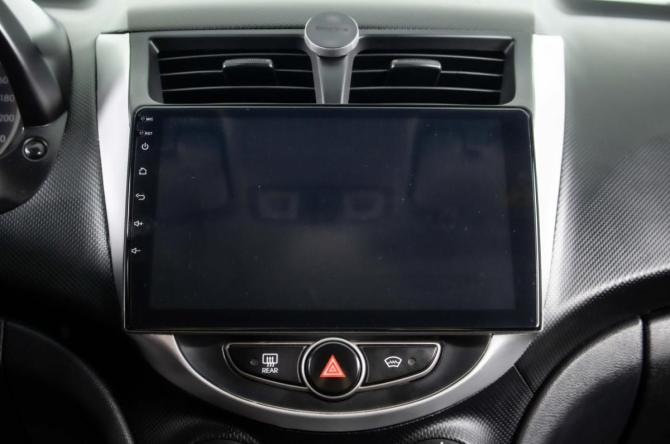 Hyundai Solaris I Рестайлинг с пробегом 2014 года, цена 999 000 рублей, 224097 км, седан, Автокод Объявления