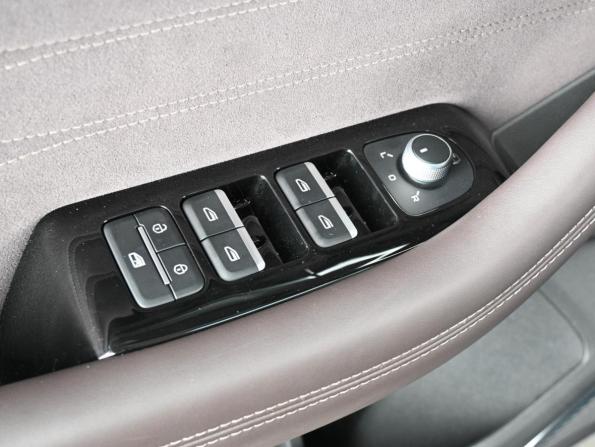 Geely Monjaro I Рестайлинг 2 (China Market) с пробегом 2026 года, цена 4 349 000 рублей, 56 км, внедорожник, Автокод Объявления