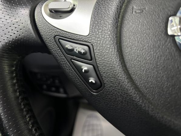 Nissan Juke I с пробегом 2011 года, цена 890 000 рублей, 88346 км, внедорожник, Автокод Объявления