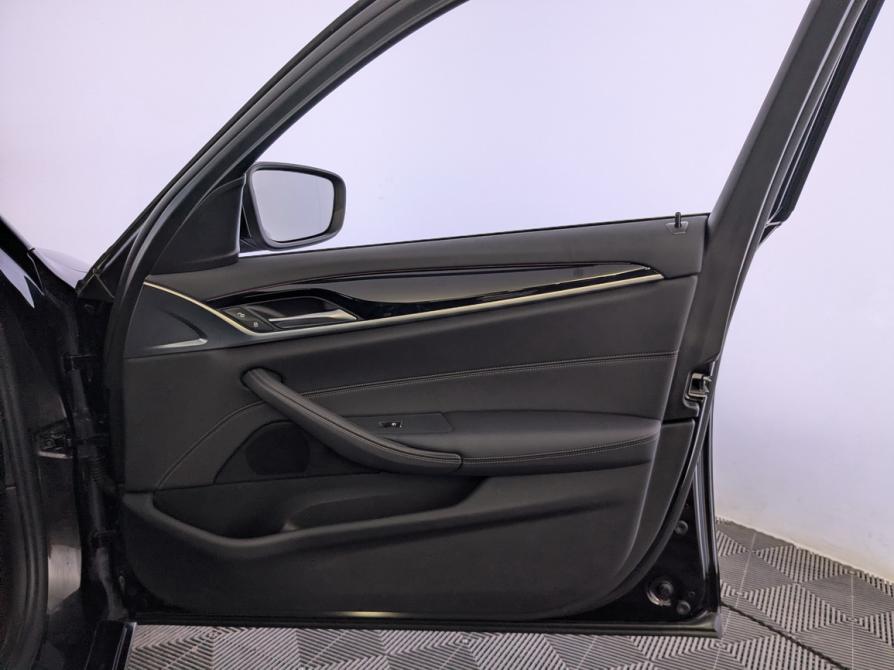 BMW 5 серии VII (G30/G31/G38) Рестайлинг Москва  - изображение 25