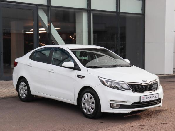 Kia Rio III Рестайлинг с пробегом 2016 года, цена 1 050 000 рублей, 97300 км, седан, Автокод Объявления