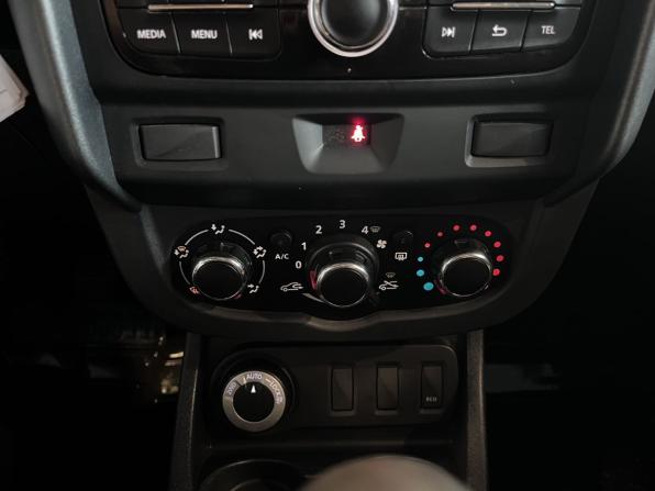 Renault Duster I Рестайлинг с пробегом 2015 года, цена 1 158 000 рублей, 155940 км, внедорожник, Автокод Объявления