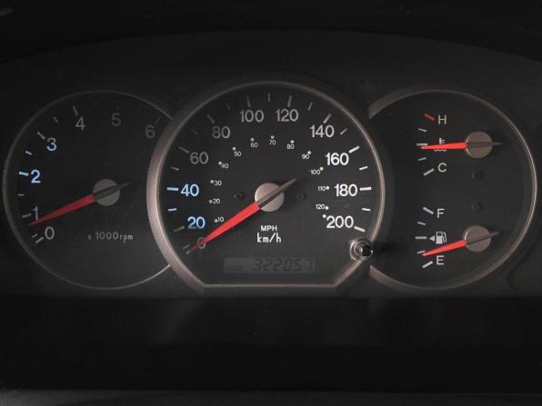 Kia Carnival I Рестайлинг с пробегом 2003 года, цена 485 000 рублей, 322057 км, минивэн, Автокод Объявления