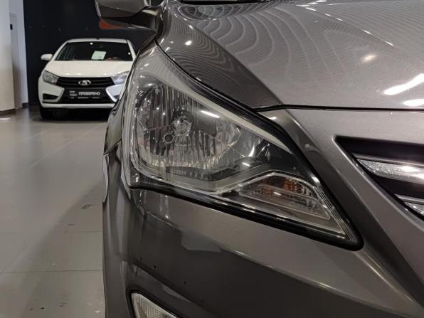 Hyundai Solaris I Рестайлинг с пробегом 2015 года, цена 1 016 000 рублей, 85084 км, седан, Автокод Объявления