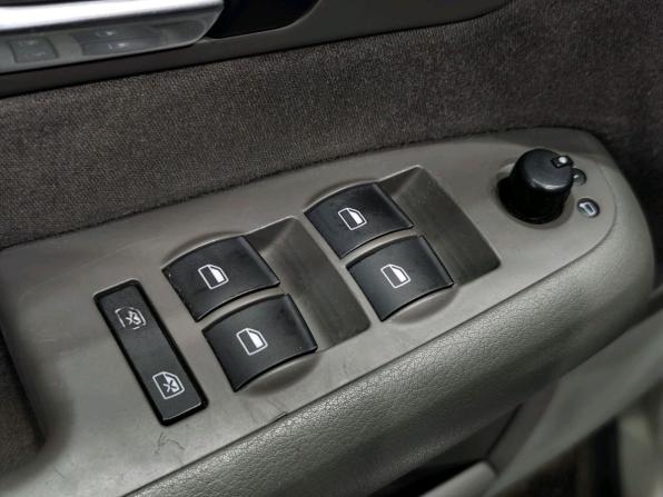 Audi A4 III (B7) с пробегом 2004 года, цена 550 000 рублей, 246638 км, универсал, Автокод Объявления