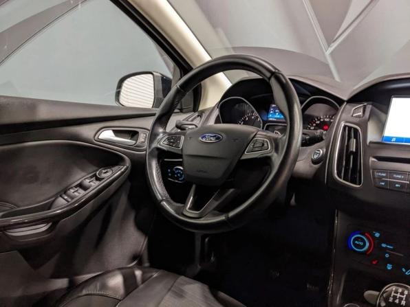 Ford Focus III Рестайлинг с пробегом 2018 года, цена 1 192 000 рублей, 128000 км, хэтчбек, Автокод Объявления