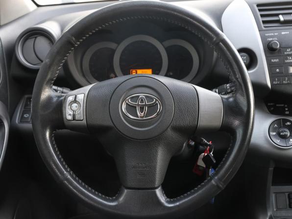 Toyota RAV4 III (XA30) с пробегом 2006 года, цена 898 000 рублей, 268691 км, внедорожник, Автокод Объявления