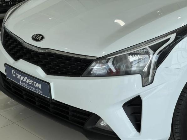 Kia Rio IV Рестайлинг с пробегом 2020 года, цена 1 380 000 рублей, 105281 км, седан, Автокод Объявления