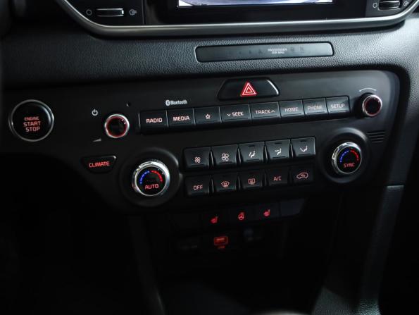 Kia Sportage IV Рестайлинг с пробегом 2019 года, цена 1 999 000 рублей, 117598 км, внедорожник, Автокод Объявления