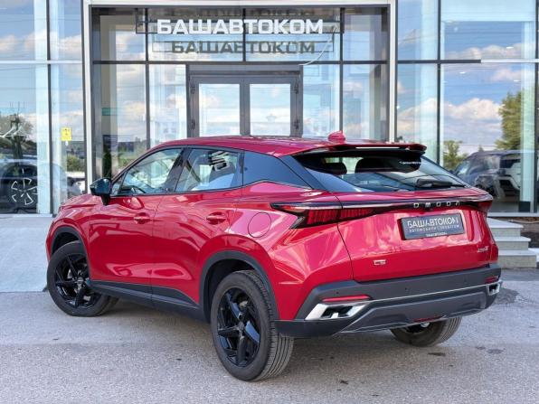 Omoda C5 I с пробегом 2023 года, цена 1 780 000 рублей, 58513 км, внедорожник, Автокод Объявления