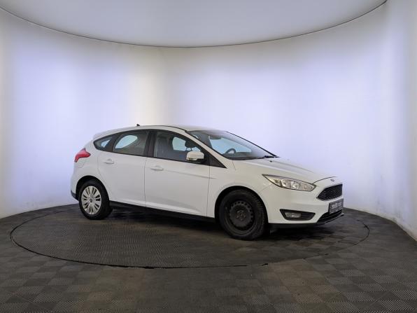 Ford Focus III Рестайлинг с пробегом 2018 года, цена 1 100 000 рублей, 75070 км, хэтчбек, Автокод Объявления