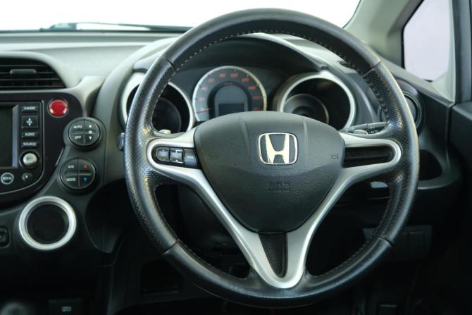 Honda Fit II с пробегом 2009 года, цена 799 000 рублей, 225000 км, хэтчбек, Автокод Объявления