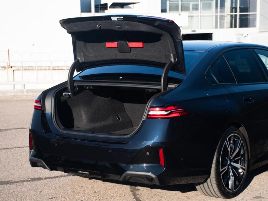 BMW 5 серии VIII (G60/G61/G68) Москва  - изображение 18