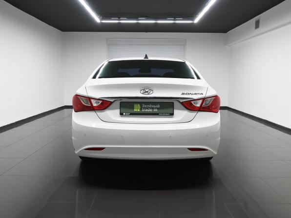 Hyundai Sonata VI (YF) с пробегом 2010 года, цена 925 000 рублей, 247002 км, седан, Автокод Объявления