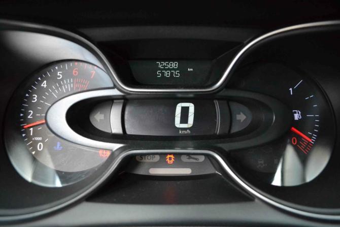 Renault Kaptur I Рестайлинг с пробегом 2021 года, цена 1 690 000 рублей, 72586 км, внедорожник, Автокод Объявления
