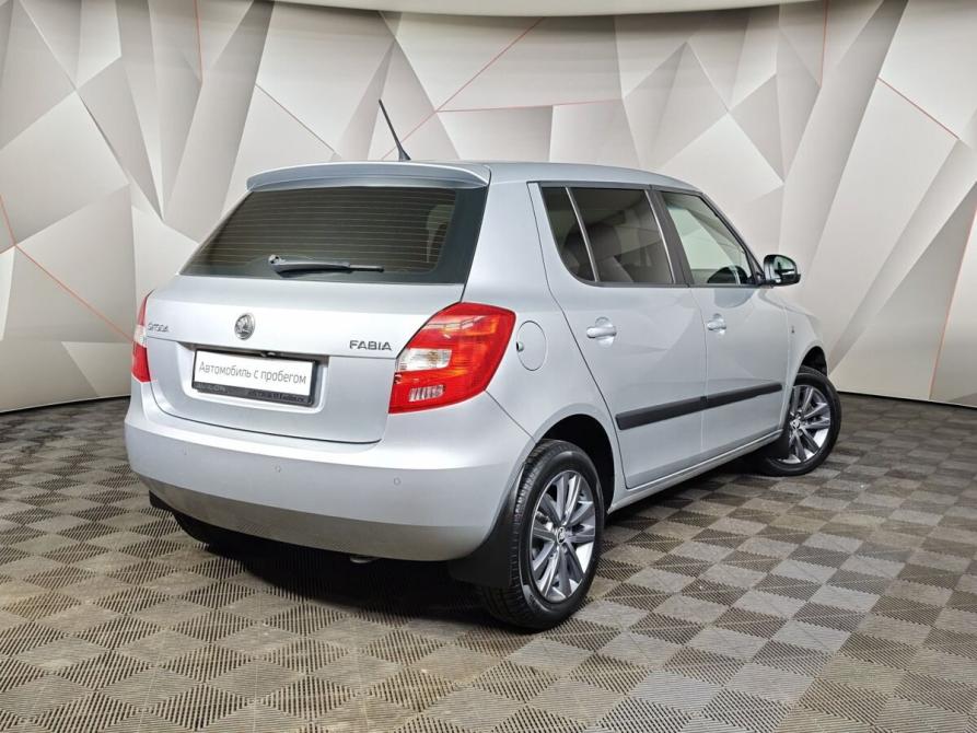 Skoda Fabia II Рестайлинг Москва  - изображение 2