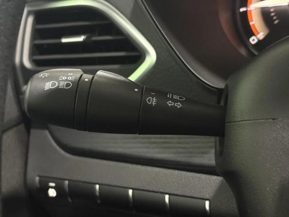 Lada (ВАЗ) Vesta I Рестайлинг (NG) с пробегом 2023 года, цена 1 095 000 рублей, 51303 км, седан, Автокод Объявления