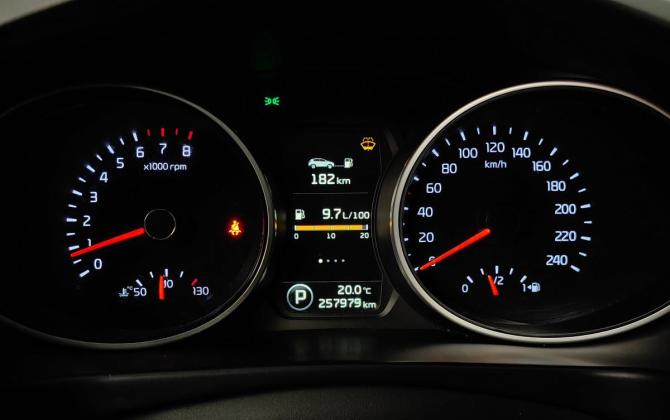 Kia Sportage III Рестайлинг с пробегом 2015 года, цена 1 238 000 рублей, 257979 км, внедорожник, Автокод Объявления