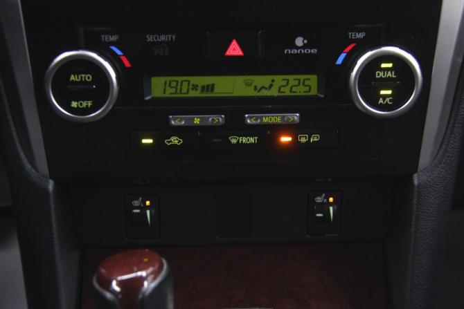 Toyota Camry VII (XV50) с пробегом 2014 года, цена 1 579 200 рублей, 261710 км, седан, Автокод Объявления