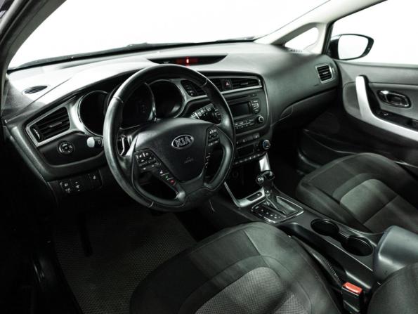 Kia Ceed II Рестайлинг с пробегом 2016 года, цена 1 149 989 рублей, 210000 км, универсал, Автокод Объявления