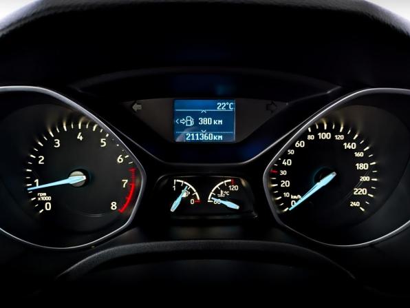 Ford Focus III Рестайлинг с пробегом 2019 года, цена 1 080 000 рублей, 211200 км, хэтчбек, Автокод Объявления