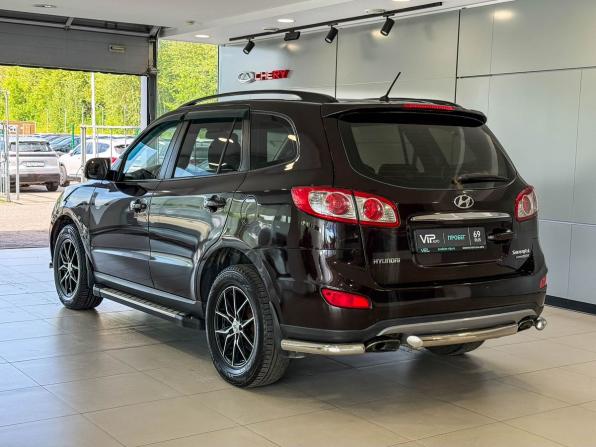 Hyundai Santa Fe II Рестайлинг с пробегом 2012 года, цена 1 075 000 рублей, 302191 км, внедорожник, Автокод Объявления