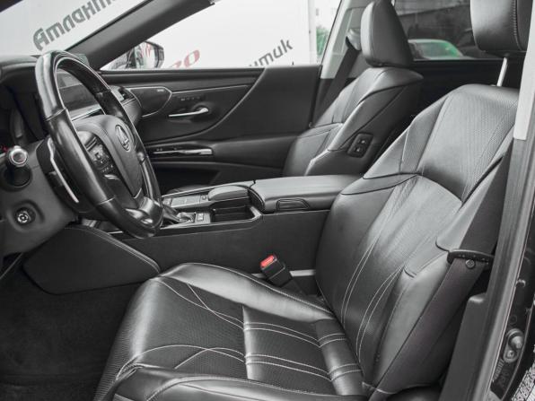 Lexus ES VII с пробегом 2021 года, цена 3 790 000 рублей, 68951 км, седан, Автокод Объявления