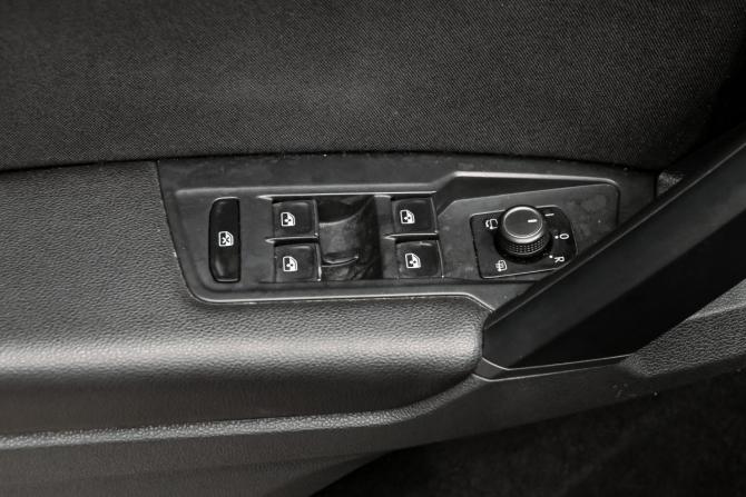 Volkswagen Tiguan II с пробегом 2019 года, цена 2 820 000 рублей, 140374 км, внедорожник, Автокод Объявления