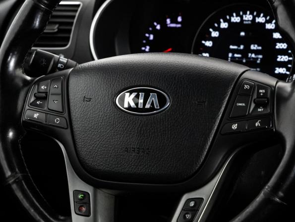 Kia Sorento II Рестайлинг с пробегом 2013 года, цена 1 549 000 рублей, 288394 км, внедорожник, Автокод Объявления