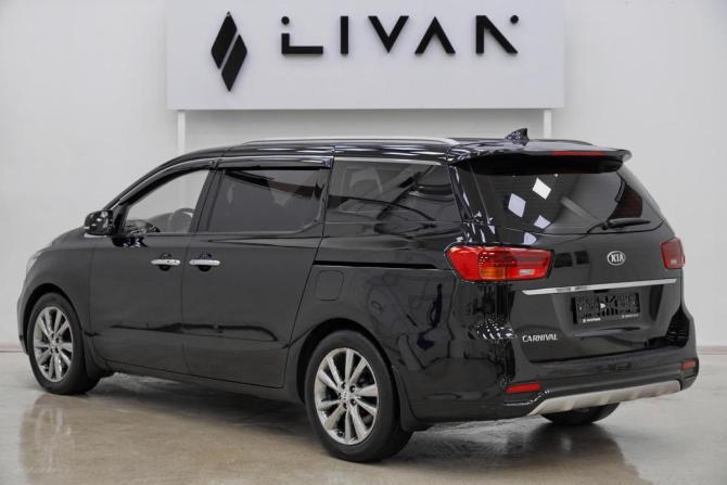 Kia Carnival III с пробегом 2018 года, цена 1 659 000 рублей, 80057 км, минивэн, Автокод Объявления