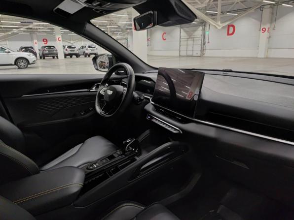 Geely Coolray I Рестайлинг 2 с пробегом 2025 года, цена 2 399 000 рублей, 19801 км, внедорожник, Автокод Объявления