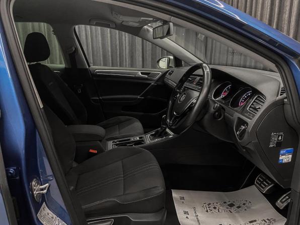 Volkswagen Golf VII с пробегом 2015 года, цена 1 489 000 рублей, 176000 км, универсал, Автокод Объявления