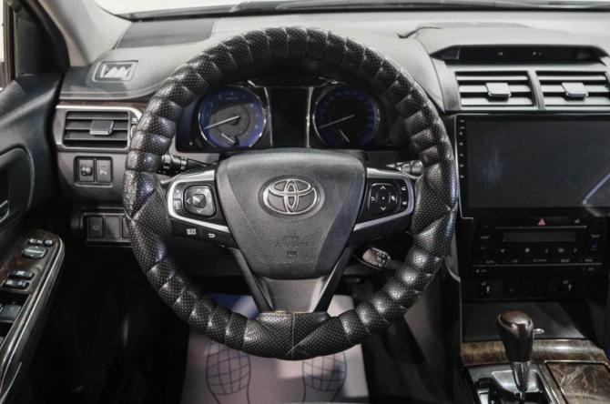 Toyota Camry VII (XV50) Рестайлинг с пробегом 2015 года, цена 1 999 000 рублей, 190000 км, седан, Автокод Объявления