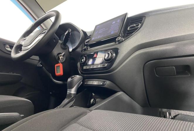 Hyundai Solaris II Рестайлинг с пробегом 2021 года, цена 1 650 000 рублей, 88905 км, седан, Автокод Объявления
