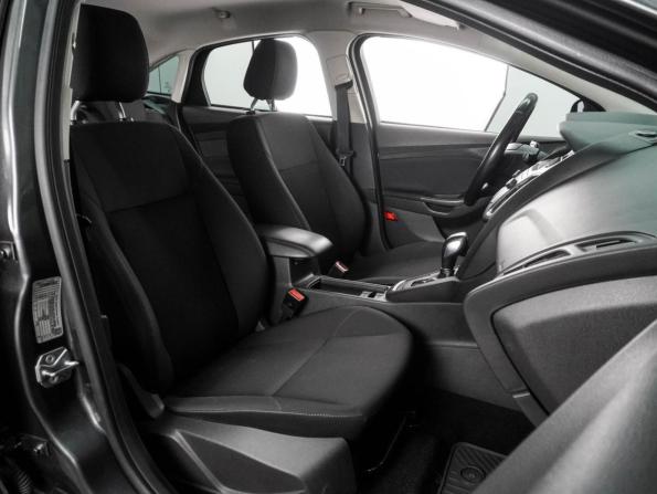 Ford Focus III Рестайлинг с пробегом 2018 года, цена 1 197 000 рублей, 106614 км, седан, Автокод Объявления