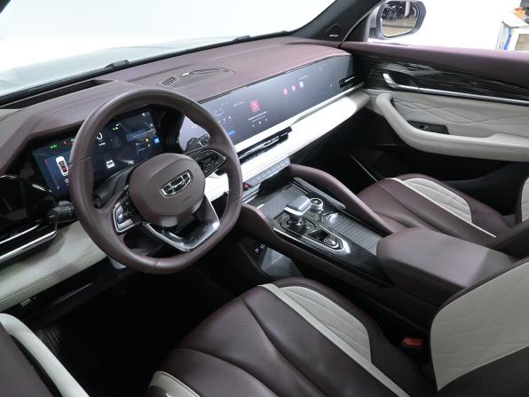Geely Monjaro I с пробегом 2023 года, цена 3 370 000 рублей, 31590 км, внедорожник, Автокод Объявления