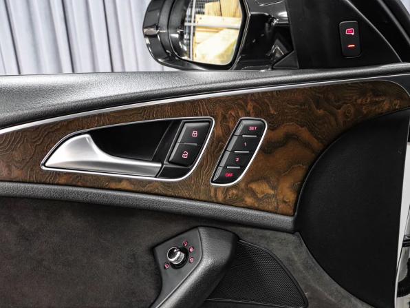 Audi A6 allroad III (C7) с пробегом 2013 года, цена 2 559 000 рублей, 245300 км, универсал, Автокод Объявления