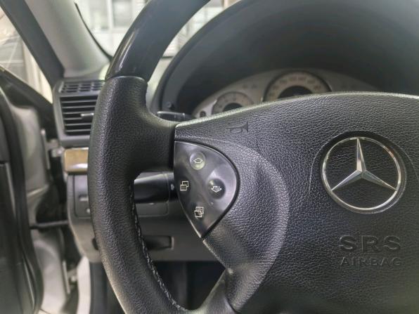 Mercedes-Benz E-Класс III (W211 S211) с пробегом 2004 года, цена 900 000 рублей, 606036 км, седан, Автокод Объявления