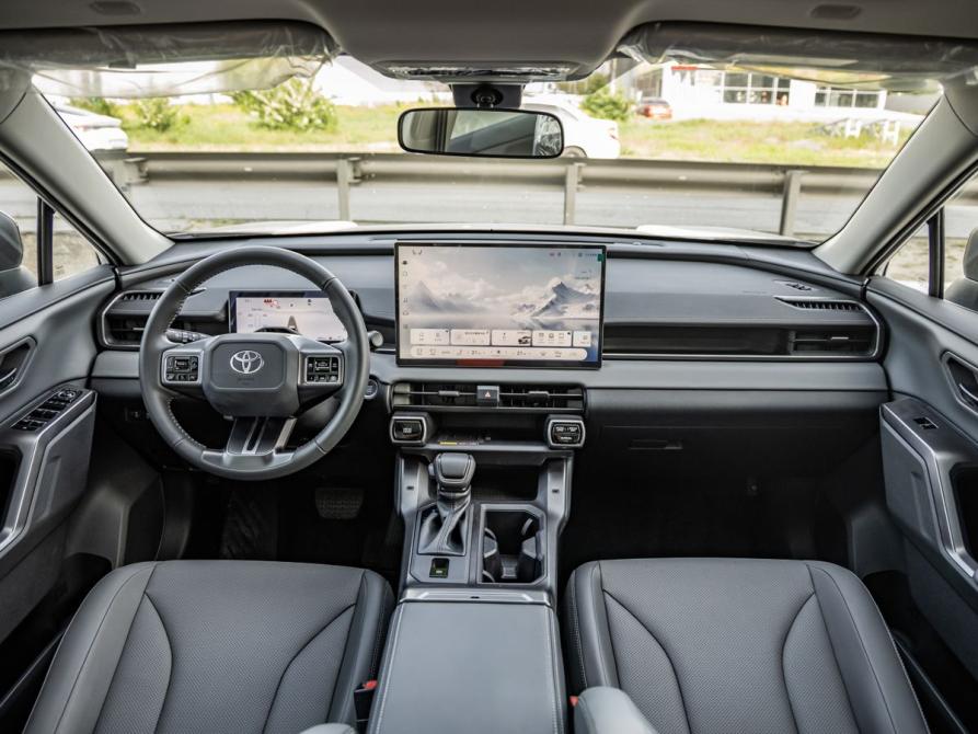 Toyota RAV4 VI (XA60) Волгоград  - изображение 14