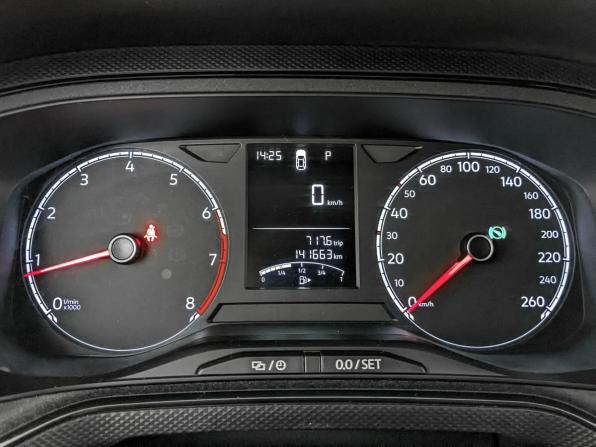 Volkswagen Polo VI с пробегом 2020 года, цена 1 355 000 рублей, 141661 км, лифтбек, Автокод Объявления