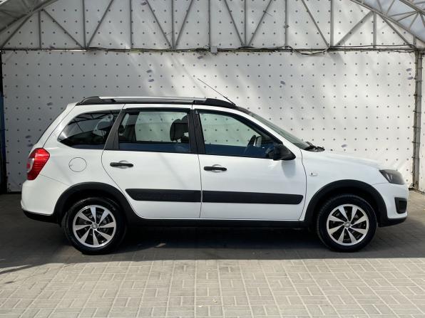 Lada (ВАЗ) Kalina II с пробегом 2017 года, цена 755 000 рублей, 43846 км, универсал, Автокод Объявления