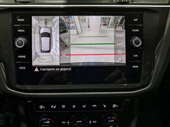 Volkswagen Tiguan II с пробегом 2020 года, цена 3 410 000 рублей, 78202 км, внедорожник, Автокод Объявления