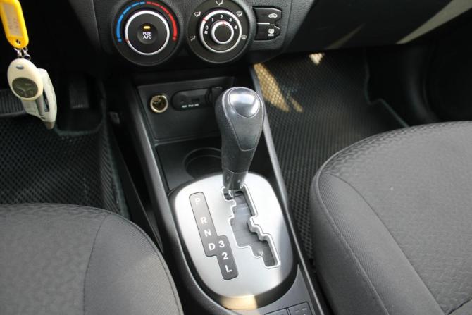 Kia Rio III с пробегом 2012 года, цена 1 100 000 рублей, 83000 км, седан, Автокод Объявления